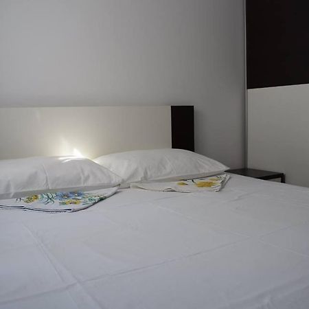 Apartmani Celjak باغ المظهر الخارجي الصورة