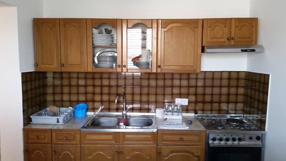 Apartmani Celjak باغ المظهر الخارجي الصورة