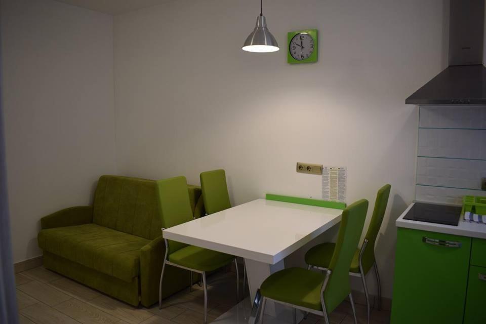 Apartmani Celjak باغ المظهر الخارجي الصورة